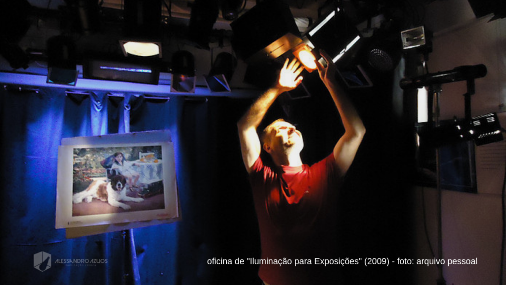 Iluminação cênica online Alessandro Azuos