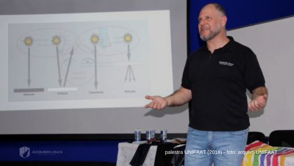 Iluminação cênica online Alessandro Azuos